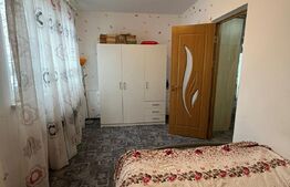 Apartament 3 camere, 50mp, etaj intermediar, semidecomandat, zona Universitate