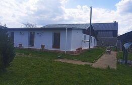 Casa la parter in Sf Ilie Nou cu 900 mp teren