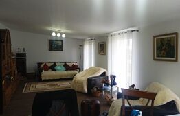 Casa la parter in Sf Ilie Nou cu 900 mp teren