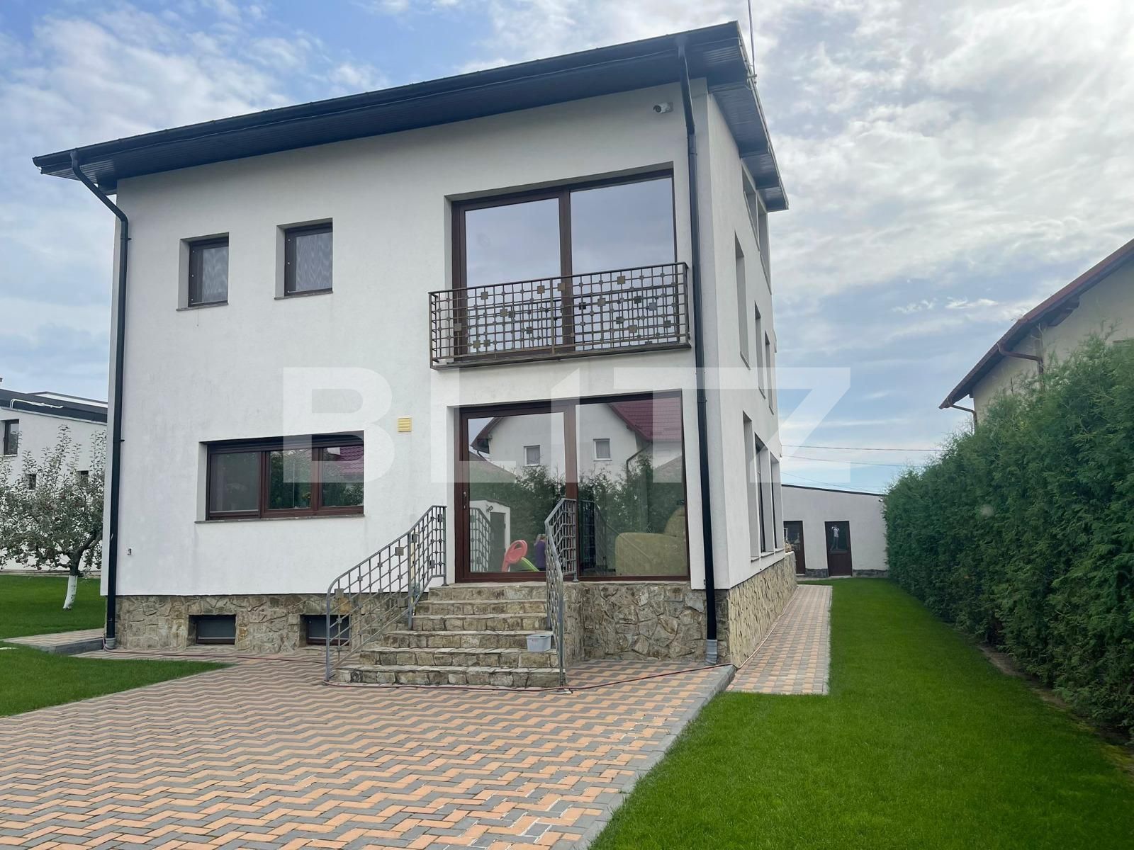 Casa de vânzare 8 camere Burdujeni - 114402CV | BLITZ Suceava | Poza3