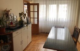 Apartament 5 camere, 100 mp, semidecomandat, zona Burdujeni