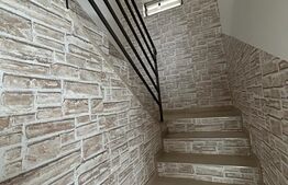 Casa individuala 3 camere, 112 mp, cu garaj, 700 mp teren,  panorama superba, Plopeni Suceava