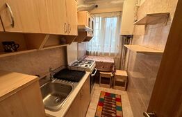 Apartament 3 camere, 55mp, semidecomandat, zona Albina