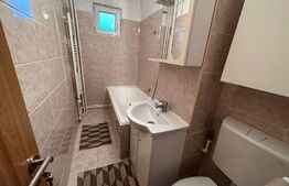 Apartament 3 camere, 55mp, semidecomandat, zona Albina