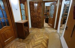 Apartament 3 camere semidecomandat, 60 mp, zona Centrala