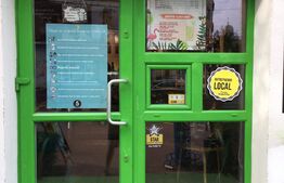 Spatiu comercial cu potential, 50 mp, zona Centrală, la strada Principală