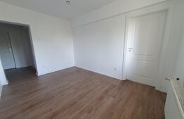 Apartament 3 camere, 58mp, semidecomandat, zona Policlinica