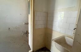 Apartament 2 camere, 35mp, etaj intermediar, balcon, zona Centrala