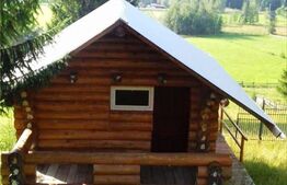 Casă și căbănuțe cu teren de 4000 mp în zona Șaru Dornei, Județul Suceava (Video) POSIBILITATE ACHIZIȚIE CABANA ȘI CĂBĂNUȚELE CU TEREN AFERENT DE 1000 MP LA 125.000 EURO. Bonus - căsuță în copac.