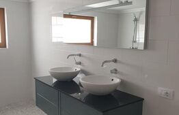 Casa de 250 mp si teren 1800 mp zona de munte