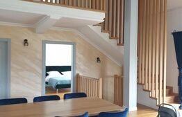 Casa de 250 mp si teren 1800 mp zona de munte