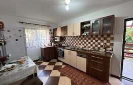 Casa 4 camere, 140 mp utili, 748 mp teren, Sud-Vest