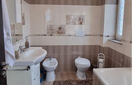 Apartament 3 camere, 89 mp, etaj intermediar,  Obcini