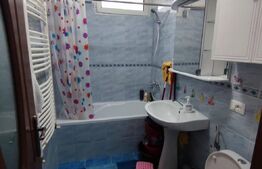 Apartament 3 camere, semidecomandat, 56 mp utili, zona Ultracentrala