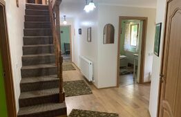 Pensiune 5 camere, 148 mp utili, 978 mp teren, Cacica