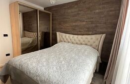 Apartament 2 camere, etaj intermediar, terasa impresionanta, zona Zamca