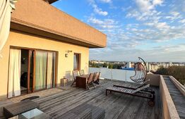 Apartament 2 camere, etaj intermediar, terasa impresionanta, zona Zamca