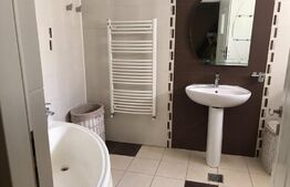 Casa individuala  3 camere, 88 mp utili, teren 240 mp, zona Liceului Economic Suceava