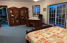 Casă canadiană cu hală in Ipotesti