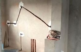 Casa duplex de 84 mp si 300 mp teren in zona Tisauti, la semifinisat