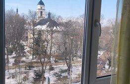 Apartament 1 camera, 37 mp, Central