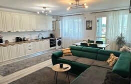 Apartament 3 camere, 74 mp, zona Centrală