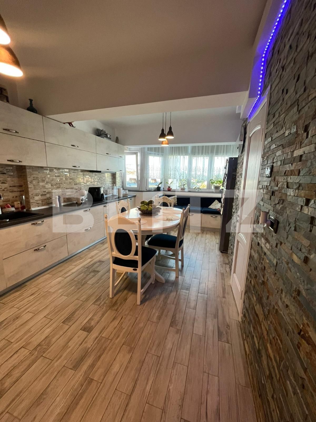 Apartament de vânzare 4 camere Central - 124434AV | BLITZ Suceava | Poza5