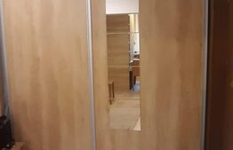 Apartament 2 camere, decomandat, etaj intermediar, 55 mp, zona Centrala