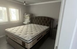 Apartament 3 camere, pretabil si pentru spatiu comercial, cartier Burdujeni