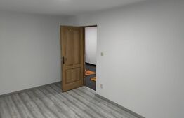 Apartament de 3 camere decomandate, 57 mp, zona Pub Colibri
