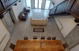 Casa de vacanta, 264mp, zona Dorna Candrenilor