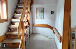 Spatiu medical de 138,43 mp, zona centrala cu doua garaje