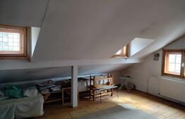 Spatiu medical de 138,43 mp, zona centrala cu doua garaje