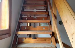 Spatiu medical de 138,43 mp, zona centrala cu doua garaje