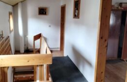 Spatiu medical de 138,43 mp, zona centrala cu doua garaje