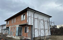 Duplex la cheie,110 mp utili, 250 mp teren, zona Tisauti 