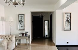 Apartament 3 camere, decomandat, 90 mp, zona Ultracentrala