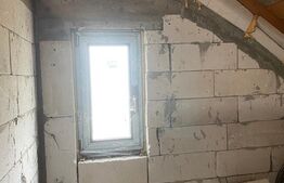 Casa la rosu,100mp, cartier Plopeni