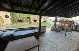 Casa individuala, 300 mp, teren 680 mp, zona Universității