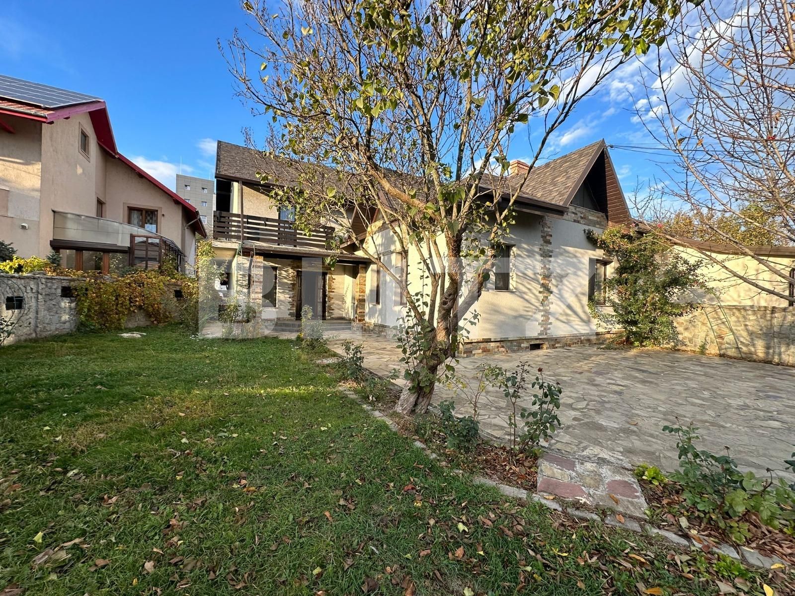 Casa de vânzare 7 camere Universitatii - 130052CV | BLITZ Suceava | Poza1