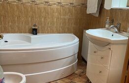 Apartament cu 3 camere, 57mp, Radauti