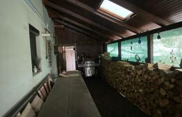 Casa individuala 4 camere, 230mp, oras Siret