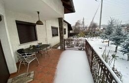 Casa individuala 4 camere, 230mp, oras Siret