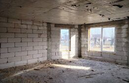 Casa si garaj la roșu în Costâna, Todirești, Suceava