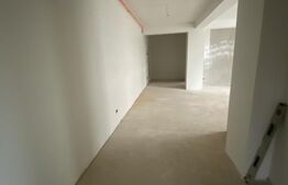 Apartament 3 camere,  106mp,  Radauti