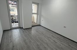Apartament 3 camere, decomandat, 112 mp, bloc nou, lift, parcare, zona Centrală 