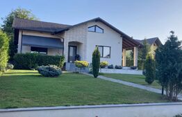 Casă modernă - Șcheia cu 1000 mp teren, zona Rar