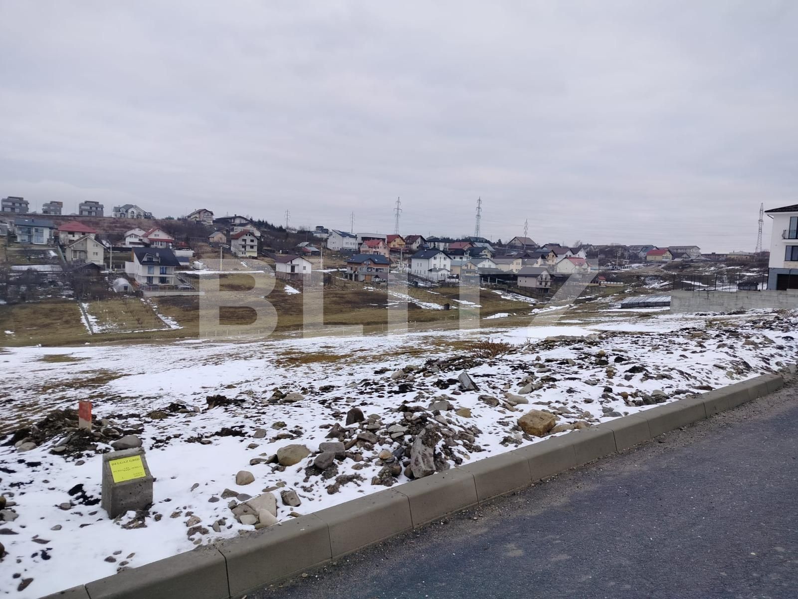 Teren de vânzare Central - 134730TV | BLITZ Suceava | Poza2