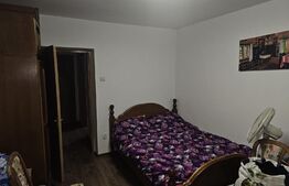 Apartament 3 camere, semidecomandat, zona Centrala