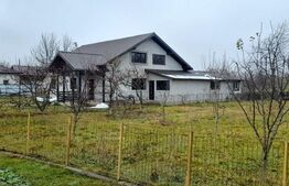 Casa semifinisata, 300mp, zona Zvoristea